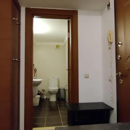 Arslan Homes Titane Apartament